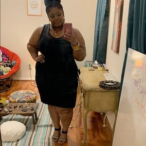 Black lace mini bodycon dress